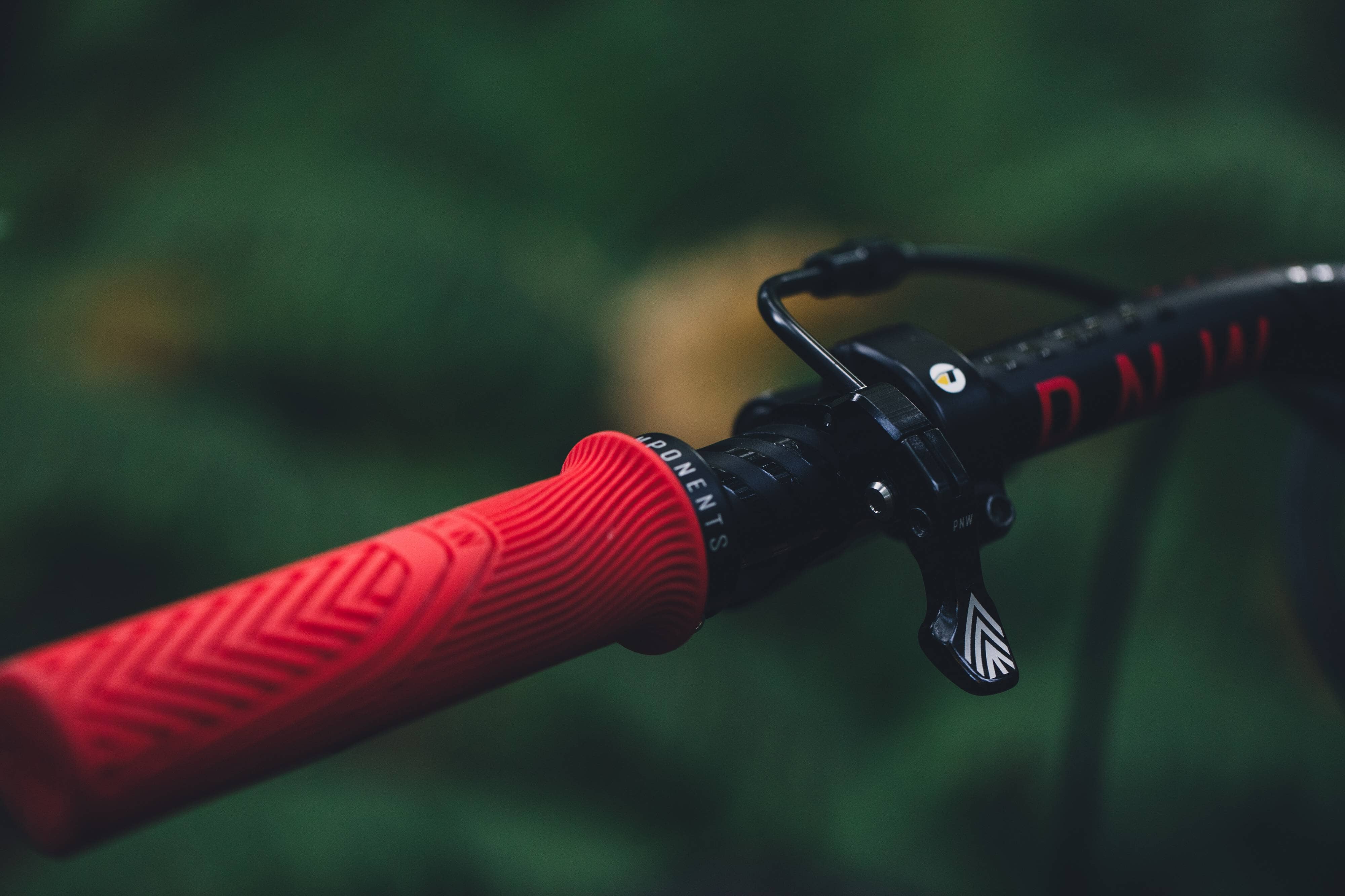 PNW Components Puget 2x MTB Dropper Lever Bicycle Dropper Post Lever PNW Components 
